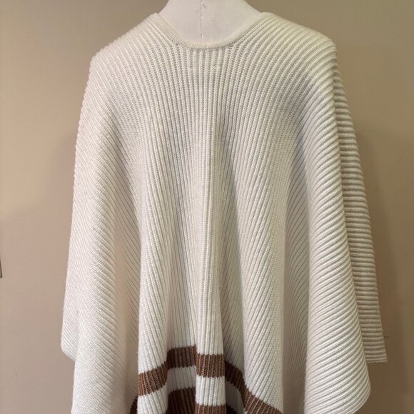 NWT Michael Michael Kors Women's Plaited Fisherman Rib Poncho - Cream OS - Picture 2 of 5